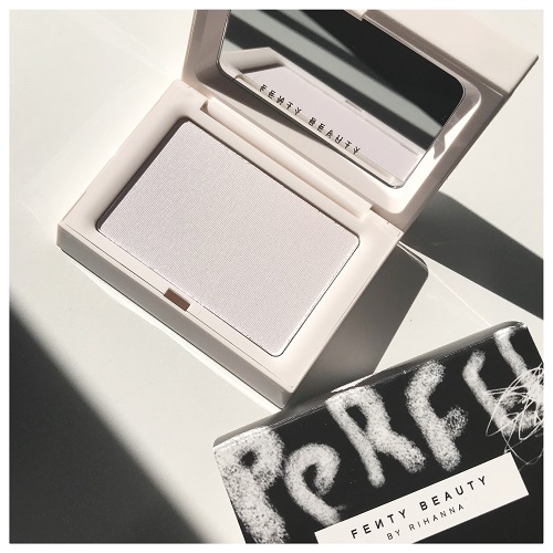 Fenty Beauty Invisimatte Blotting Powder Review