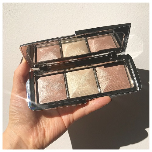 Hourglass Ambient Metallic Strobe Lighting Palette Review & Swatch