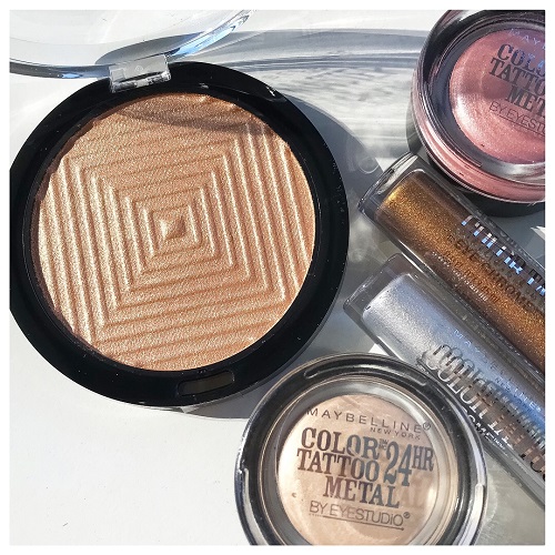 Maybelline Master Chrome Metallic Highlighter Review & Swatch