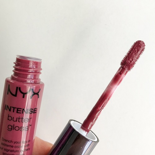 NYX Cosmetics Intense Butter Gloss Review & Photo (Toasted Marshmallow)