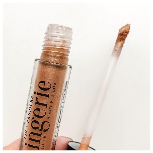 NYX Cosmetics Lid Lingerie Eye Tint Review & Photo (Gold Standard)
