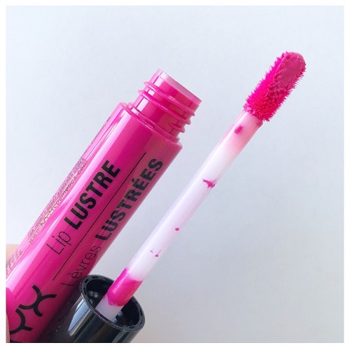 NYX Cosmetics Lip Lustre Glossy Tip Tint Review & Photo (Euphoric)