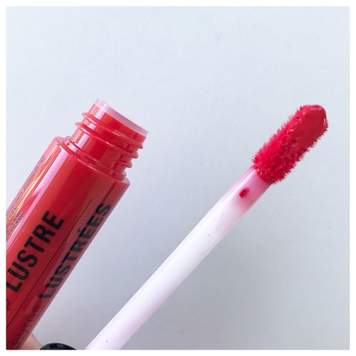 NYX Cosmetics Lip Lustre Glossy Tip Tint Review & Photo (Mystic Gypsy)