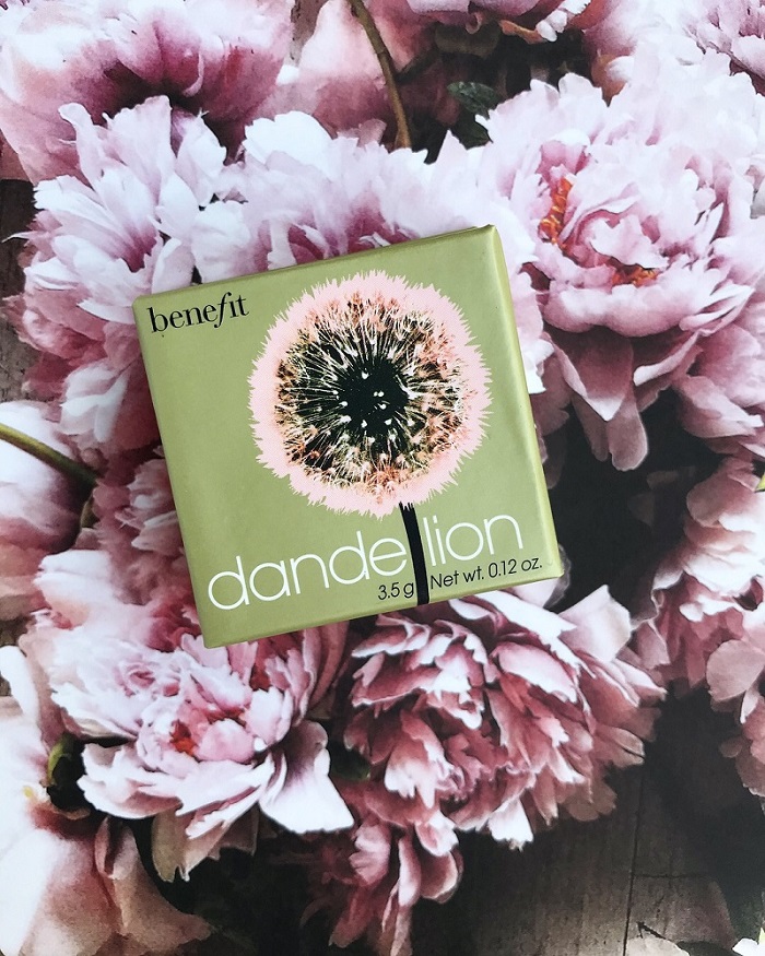Benefit Dandelion Finishing Powder Review & Swatches