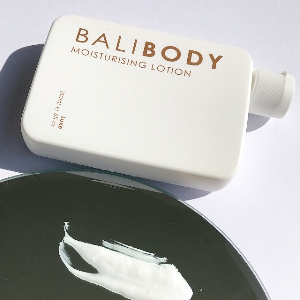 Bali Body Moisturising Lotion Texture & Review
