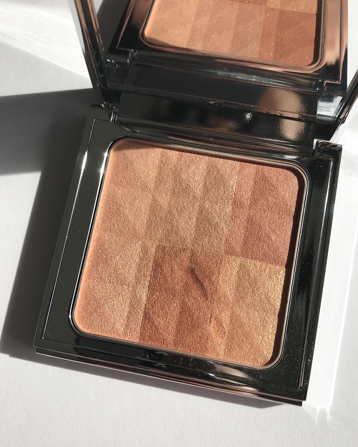 Bobbi Brown Brightening Powder Bronze Glow Swatches & Review