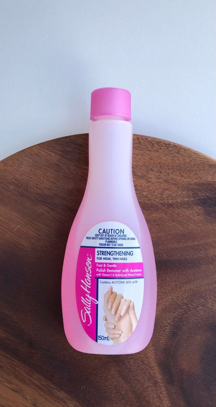 Bottom Shelf Beauty - Sally Hansen Polish Remover