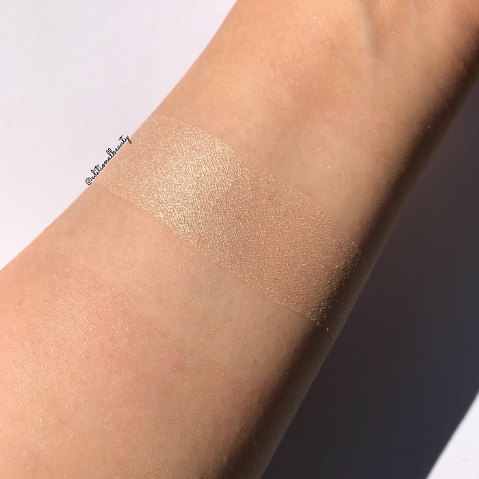 Becca Shimmering Skin Perfector Pressed Highlighter Moonstone Swatches & Review