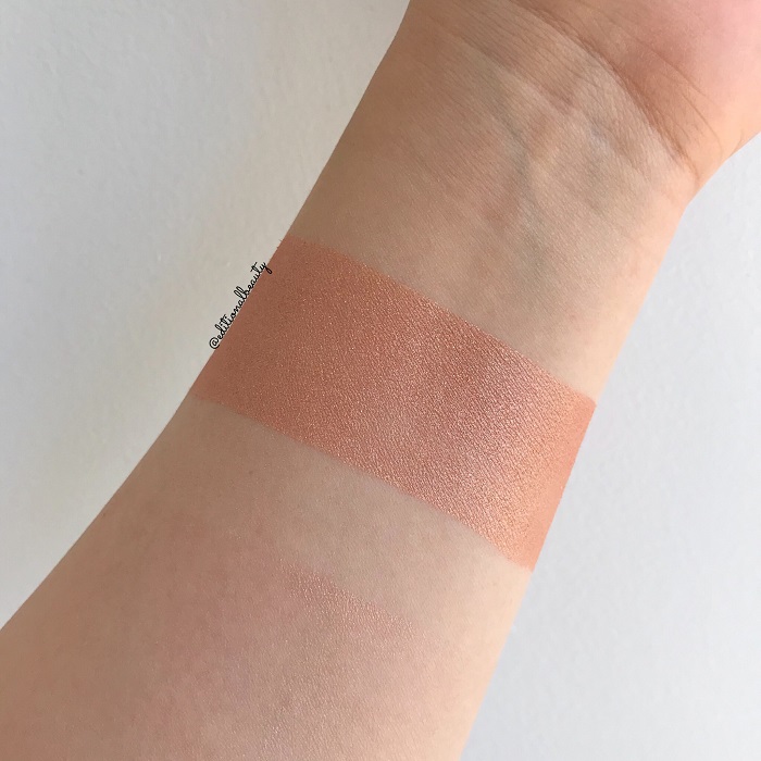 Becca Shimmering Skin Perfector Pressed Highlighter Rose Gold Review & Swatch