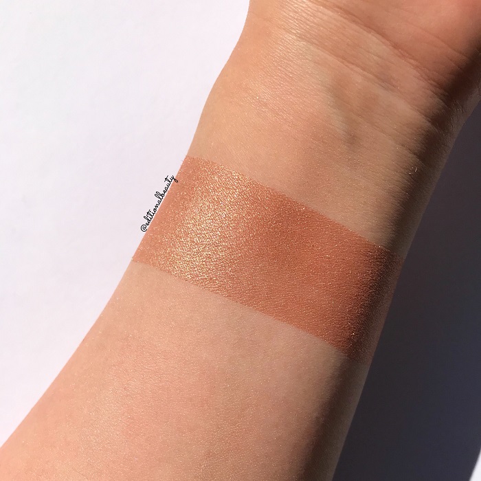 Becca Shimmering Skin Perfector Pressed Highlighter Rose Gold Review & Swatches