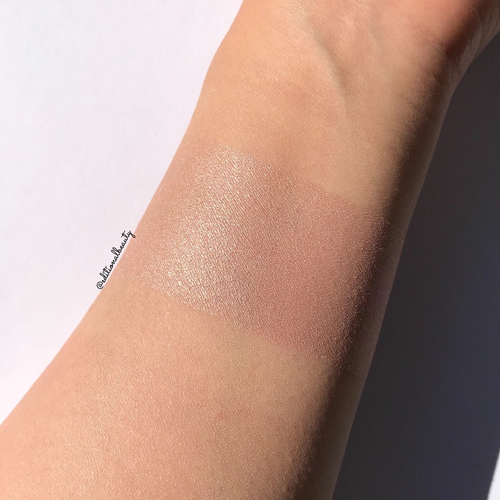 Becca Shimmering Skin Perfector Pressed Highlighter Rose Quartz Review & Swatch