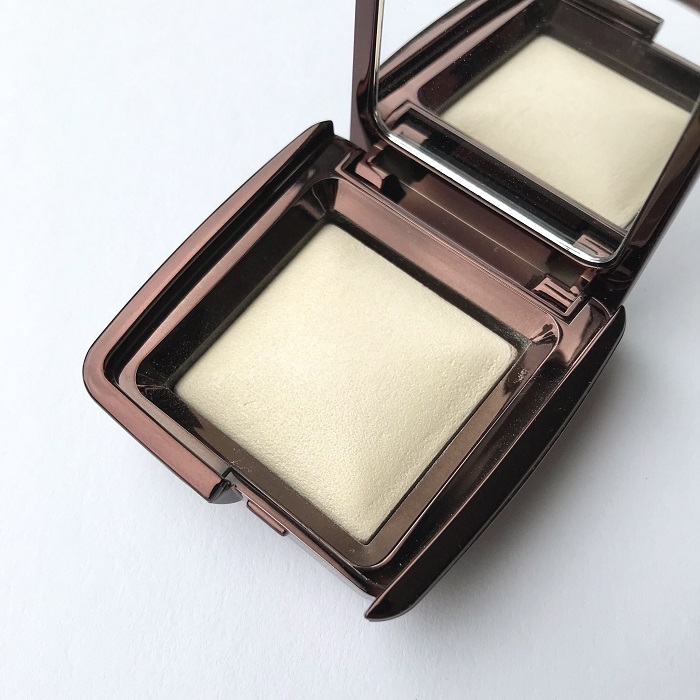 hourglass powder review