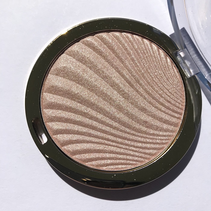 Milani Strobelight Instant Glow Powder Review & Photos (Afterglow)