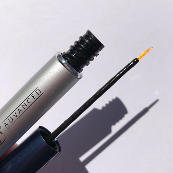 RevitaLash Advanced Eyelash Conditioner Review & Photos