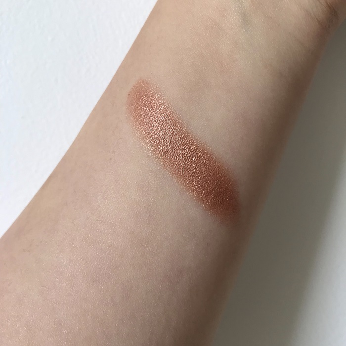 Nude by Nature Touch of Glow Highlight Stick Bronze Review & Swatches (Indoor Light)